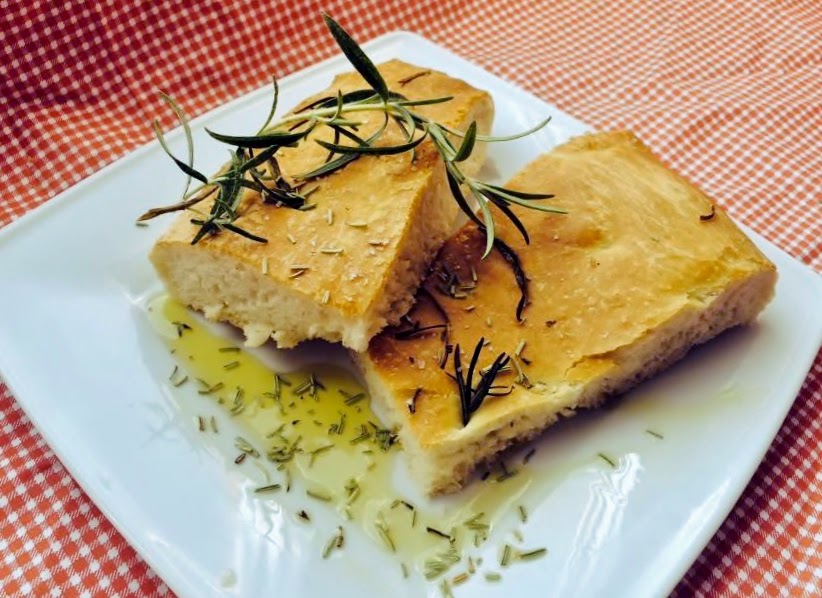 Focaccia - lekka i prosta przekąska 11940_878065498885544_5225446729994235603_n Focaccia - lekka i prosta przekąska
