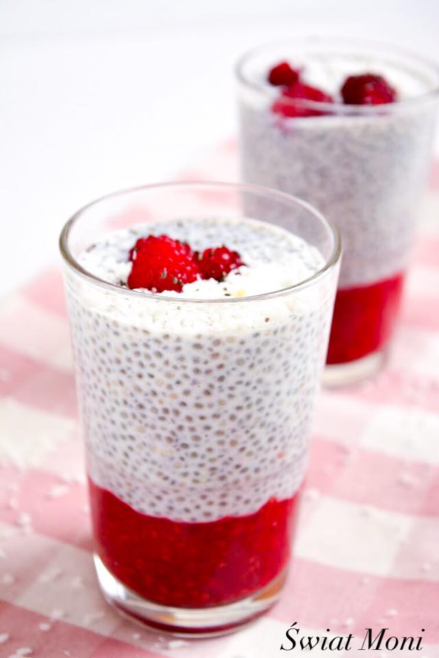 Pudding chia z musem malinowym
